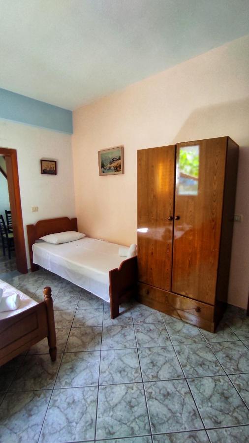 Q Bay Apartments Qeparo Kültér fotó