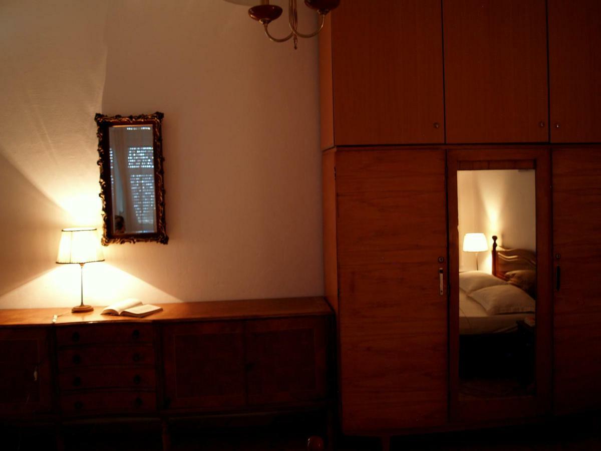 Q Bay Apartments Qeparo Kültér fotó